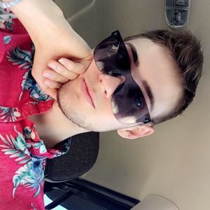 Meet your Posher, Gage